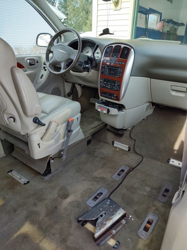 2007 Chrysler Town and Country Accessible Vehicles